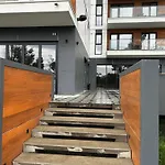 Modern City Home With Ac