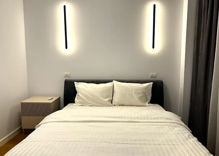 Modern City Home With Ac